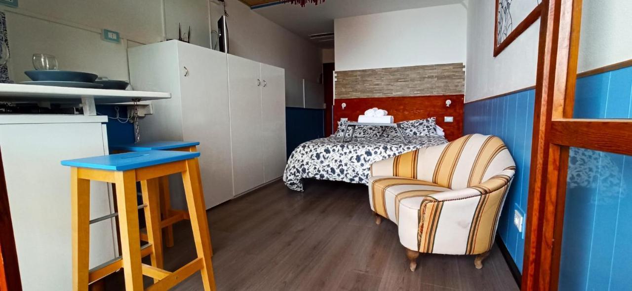 "Sea-See" Studio Taormina Center - Bellissima Vista Mare - Corner Kitchen Eksteriør billede